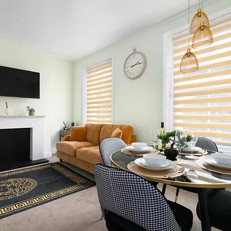 Modern Flat 5 Min To Holland Park! Apartment London Exterior photo